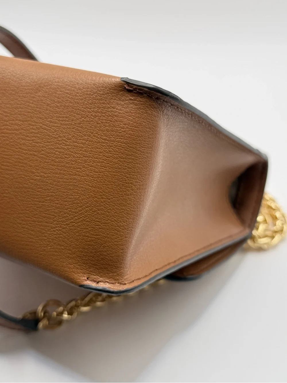 Michael Kors Tan Leather Crossbody with Gold MK Magnetic Lock Pre-Owned